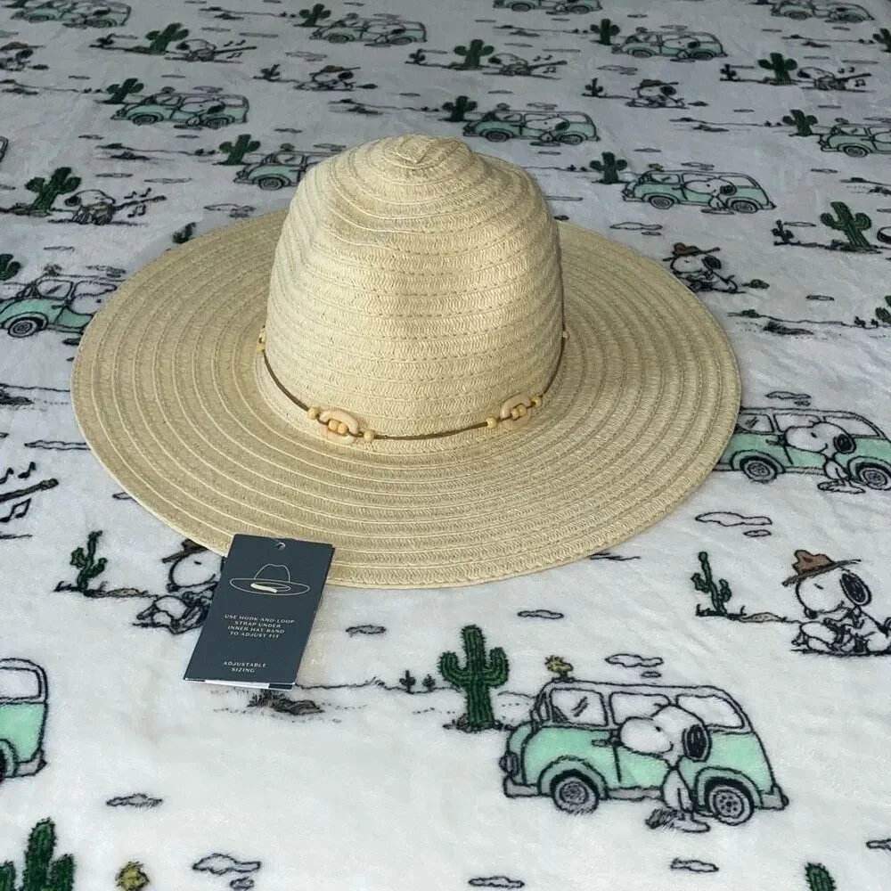 Universal thread women’s tan straw hat beach pool hat size small/medium NWT